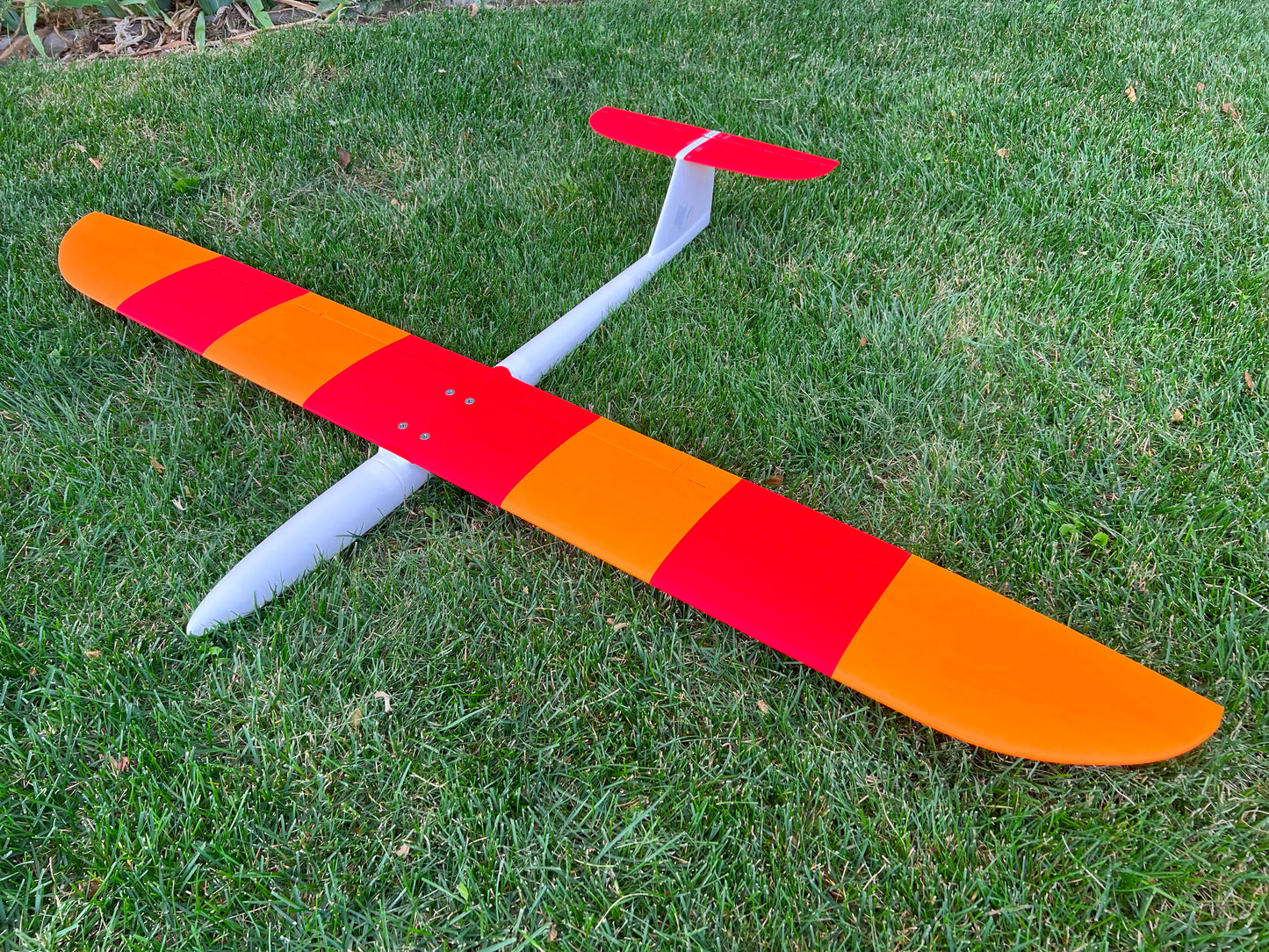 Juicy - DS t-tail w servo option